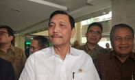 Menteri Luhut Usul Kementerian Pakai Kendaraan Listrik di Tahun 2020