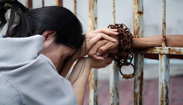 Berita Kriminal: TKW Indramayu Terjerat Kasus Perdagangan Narkoba di Hong Kong, Divonis Hukuman 20 Tahun Penjara