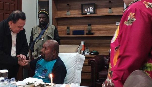 Firli Bahuri Bantah Spesialkan Lukas Enembe: Semuanya Dalam Rangka Penegakan Hukum