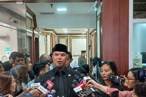 Ahmad Dhani Minta Maaf usai Ditegur MKD terkait Pernyataan soal Marga Pono