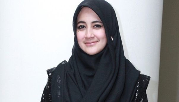 Disebut Pamerkan Lekuk Tubuh saat Bersepeda, Begini Respon Umi Pipik