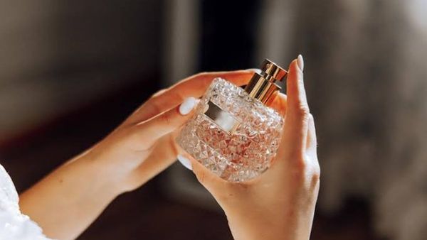 Rahasia Parfum Timur Tengah Lebih Tahan Lama dan Terjangkau