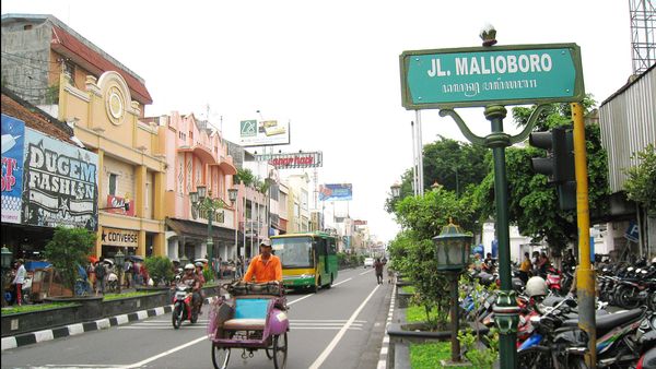 Jelang Idulfitri, Pemkot Yogyakarta Imbau Warga Hindari Kerumunan di Pusat Perbelanjaan