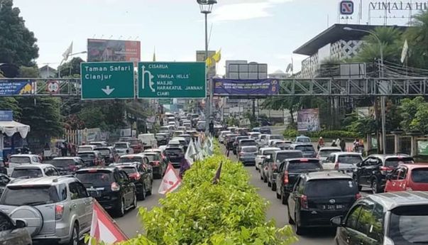 PUPR Lirik Opsi Bangun Tol untuk Atasi Kemacetan Puncak
