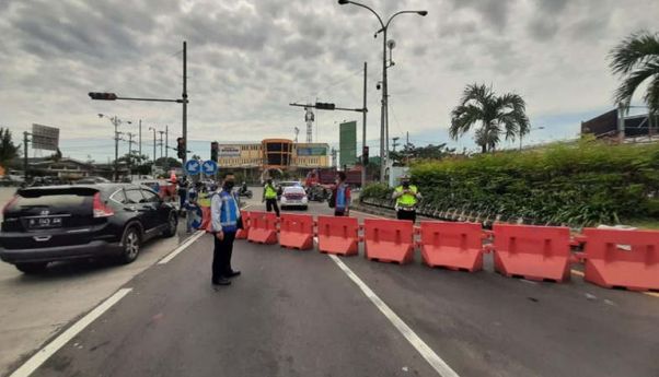 Heboh Polisi Vs Paspampres di Penyekatan PPKM Darurat: Kalau Kamu Paspampres Memang Kenapa?