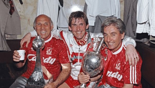 Bukan Liverpool, Inilah Klub Dengan Penantian Juara Liga Terlama di Inggris