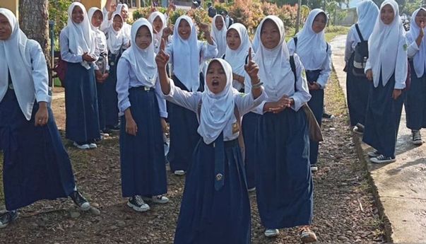 Siswa SMP di Mukomuko Lakukan Aksi Demo Tuntut Kepsek Diganti, Langsung Direspons Dinas Pendidikan