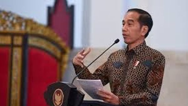 Berita Terkini: Presiden Jokowi Minta Penyaluran Bansos Covid-19 Dipercepat