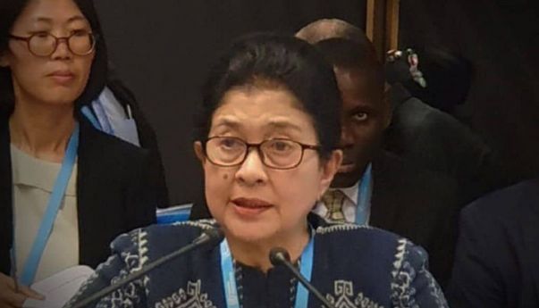 Mari Doakan Mantan Menteri Kesehatan yang Kena Covid-19 Hingga Dirawat Khusus