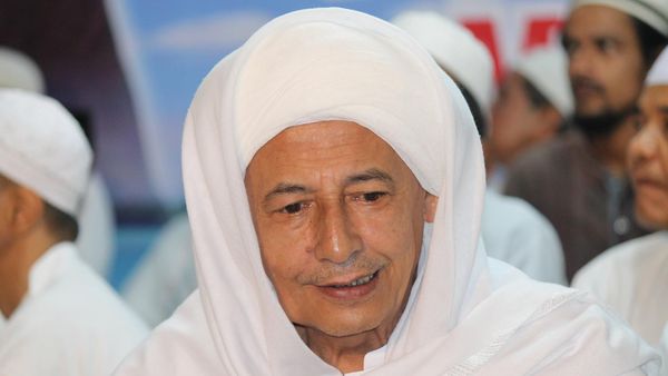 Habib Luthfi: Jangan Heran jika Keturunan Nabi Ada yang Berakhlak Tidak Baik
