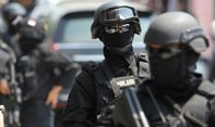 Densus 88 Anti Teror Tangkap Terduga Teroris di Sukoharjo