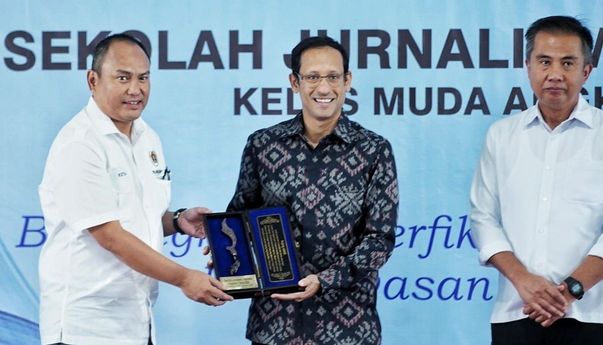 Pesan Nadiem Makarim ke Wartawan Agar Tak Kalah Bersaing dengan AI