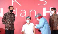 Nicholas Saputra Viral di Sosmed, Tegur Petugas Vaksinasi yang Dihadiri Jokowi