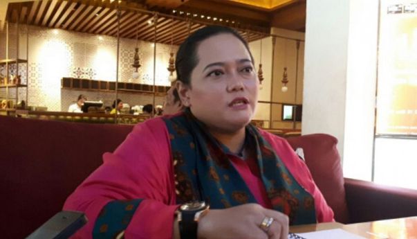 Mbak You Revisi Ramalan Jokowi Lengser karena Terancam Dipolisikan