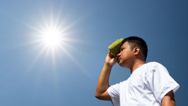 Tips Kuat Puasa di Tengah Cuaca Terik