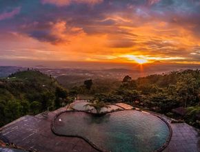 Umbul Sidomukti: Wisata Semarang Kelas Resort Mewah, Harga Tetap Ramah