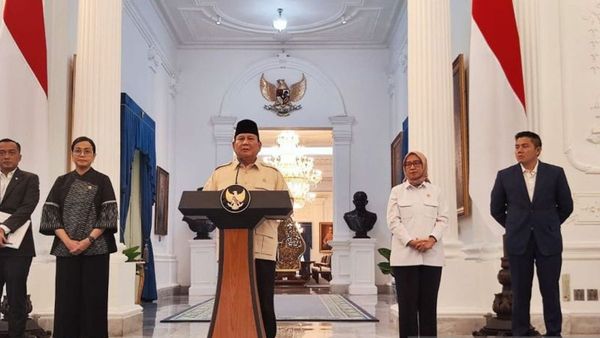 Prabowo Umumkan THR ASN 2 Minggu Dibayarkan Mulai 17 Maret, Gaji ke-13 pada Juni