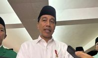 Batal Tahun Ini, Jokowi Sebut UKT Kemungkinan Naik Tahun Depan