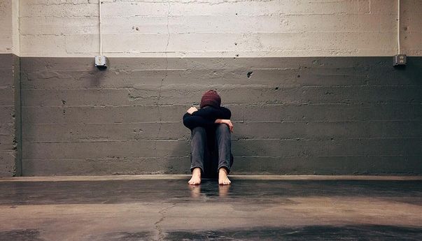 Gejala Nomophobia, Gejala yang Muncul Saat dalam Keadaan Sendiri