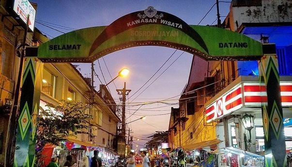 Mengintip Keseruan Liburan di Kampung Bule Sosrowijayan