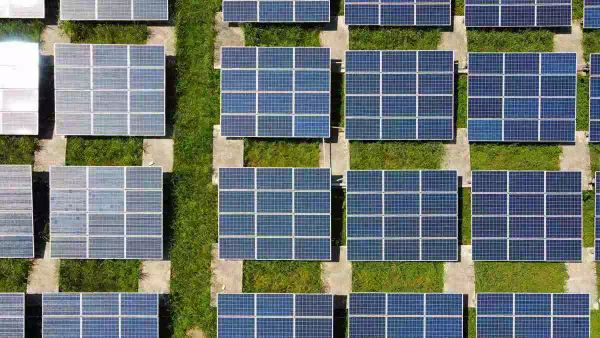 Caranya Gimana? Energi Surya Jadi Target Utama Indonesia 100 GW