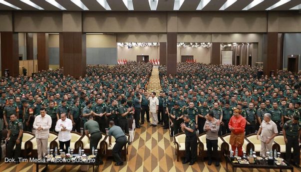 Temui Babinsa di Medan, Prabowo: Kalian Ujung Tombak, Perintah Presiden Waspada