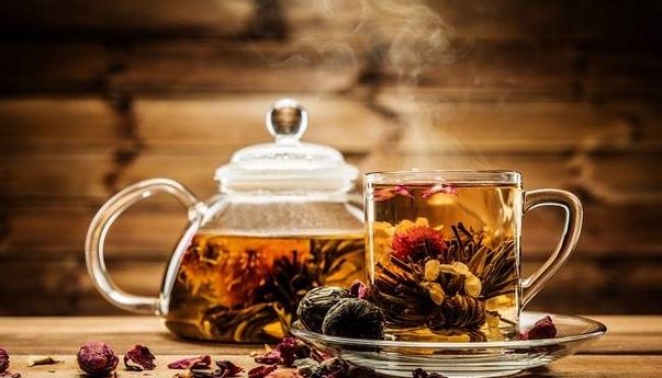 6 Teh Penyembuh Saat Anda Alami Sakit Tenggorokan, 100 Persen Herbal Alami