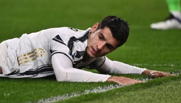 Sia-siakan Peluang di Muka Gawang Atalanta, Alvaro Morata Bikin Andrea Pirlo Murka