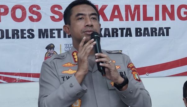 Polisi Belum Bisa Olah TKP Kebakaran Glodok Plaza, Dihalangi Tumpukan Material