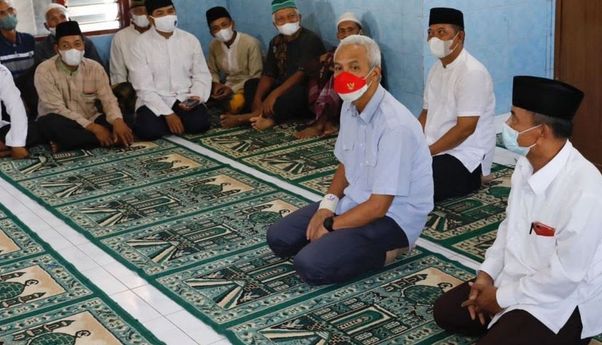 Sepanjang 2022, Ganjar Kucurkan Rp247,6 M untuk Insentif Guru Ngaji dan Madrasah Diniyah