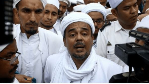 Kisah Azies Yoso: Pria yang Mendapat Sorban Habib Rizieq Shihab