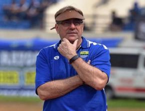 Soal Nasib Liga 1 2020, Robert Rene Alberts: Jangan Plin Plan, PSSI dan PT LIB Harus Tegas