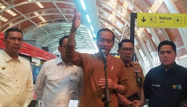 Jokowi Tegaskan LRT Masih Uji Coba hingga Wajar Ada Perbaikan: Jangan Senang Mencari-cari Kesalahan