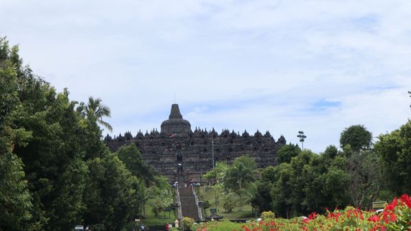 Berita Jateng: Pengelola Candi Borobudur Berharap Kuota Pengunjung Bisa Lebih Banyak