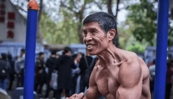 Tolak Gunakan Masker, Binaragawan China Meningggal Akibat Virus Corona