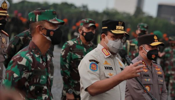 Anies: Makanan di Resto Mungkin Enak, Tapi Bila Kena Covid-10, Rasanya Hilang