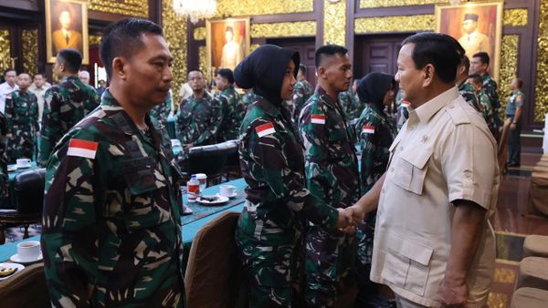 Prabowo Beri Pembekalan Nakes TNI yang Akan Dikirim untuk Tugas Kemanusiaan di Gaza