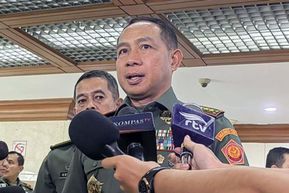 Panglima TNI Jenderal Agus Subiyanto Lantik 350 Perwira Karier TA 2024