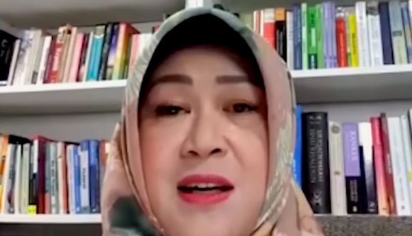 Ramai Isu Ijazah Palsu Presiden Jokowi di Pilpres 2019, Dokter Tifa: Makanya UGM Diam Membisu Seribu Bahasa