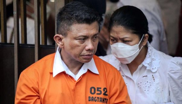 Tameng Hukum Terakhir Putri Chandrawathi yang Tak Ditahan Meski Jadi Tersangka