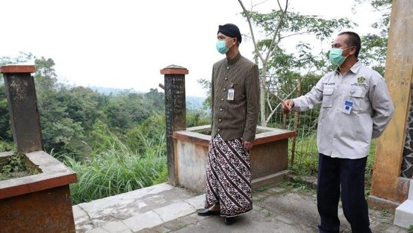 Berita Jateng: Ganjar Pranowo Kembali Mengecek Aktivitas Gunung Merapi di Kabupaten Magelang