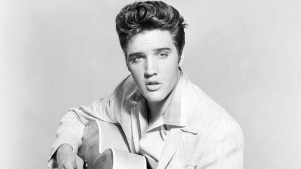 Terkesan Sangat Elvis, Celana Dalam Sang Legenda Dilelang Rp 541 Juta