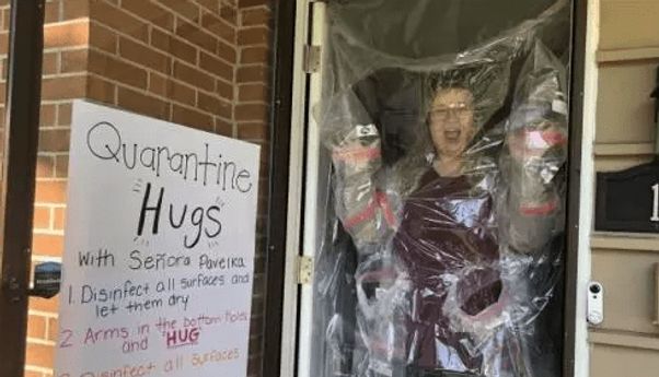 Quarantine Hugs, Cara Aman Berpelukan di Tengah Pandemi Corona