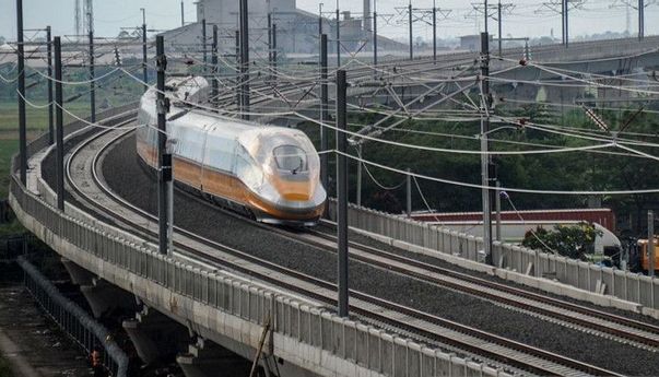 KCIC Ungkap Kereta Cepat Jakarta-Bandung Dibangun Tahan Bencana Alam, Termasuk Gempa