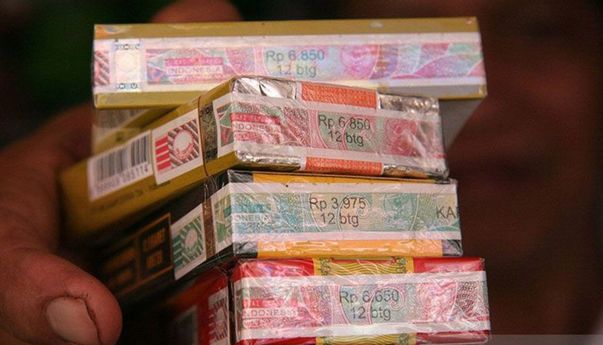 Wamenkeu Beberkan Alasan Pemerintah Naikkan Cukai Rokok 10 Persen Mulai 2023