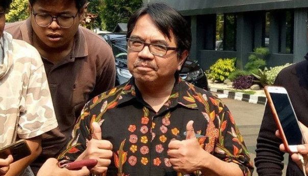Ade Armando Resmi Bergabung dengan PSI