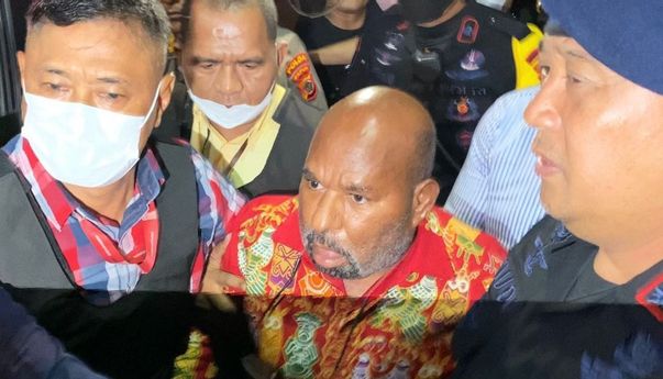 Terungkap Strategi Aparat Tangkap Lukas Enembe: Hitung Jumlah Nasi yang Dipesan untuk Pendukung