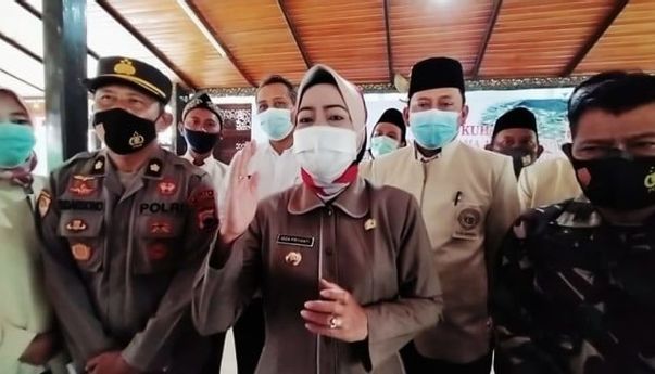 Siap Hadapi Lockdown Jateng di Rumah Aja, Bupati Brebes Minta Warga Stok Bahan Makanan