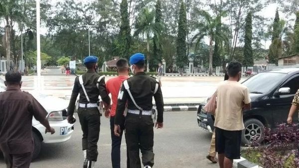 Berita Terkini: Tak Terima Ditegur, Oknum TNI Pamerkan Pistol ke Satgas Covid-19