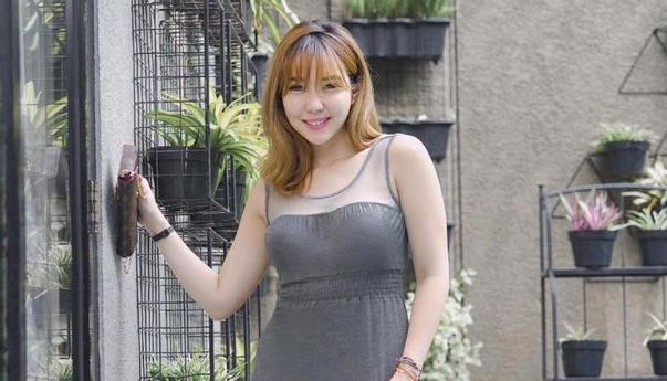 Ramai Tato di Paha Atas Gisel, Warganet: Mama Muda Pemersatu Bangsa